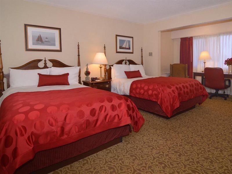 Ramada By Wyndham Seekonk Providence Area Екстериор снимка