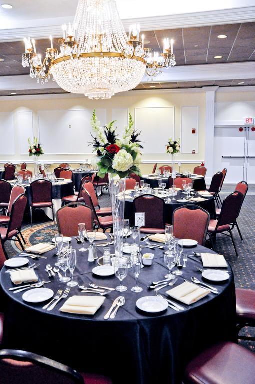 Ramada By Wyndham Seekonk Providence Area Екстериор снимка